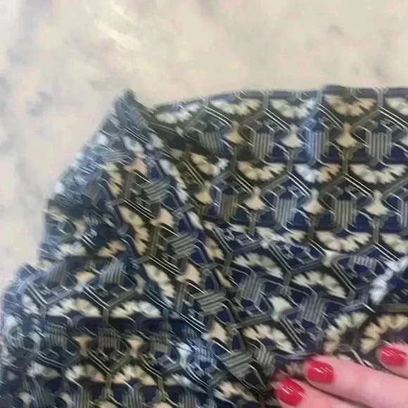 Max Studio knit skirt size medium - Picture 5 of 5